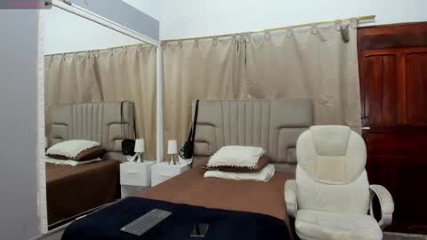 Myers   online show from February 5, 11:34 am