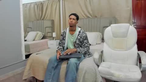 Myers   online show from February 25, 11:21 am