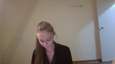 mylittle_flame online show from October 29, 2:52 pm