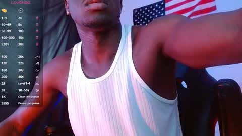 Mylo Wallace  online show from October 13, 7:16 pm