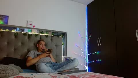 Mylu and Jack online show from December 28, 12:03 pm