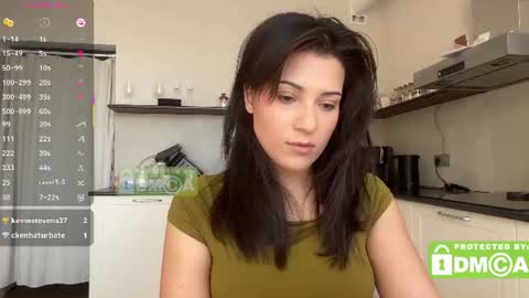 hey its Mel online show from July 16, 4:54 pm
