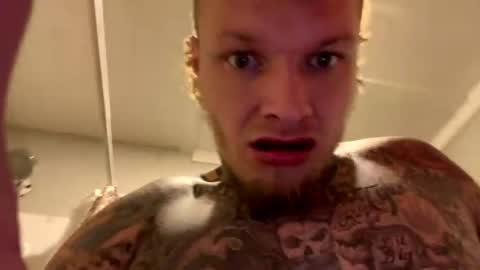 mynicedick1995 online show from August 5, 8:22 am