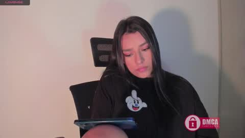 Bella online show from February 18, 2:49 am