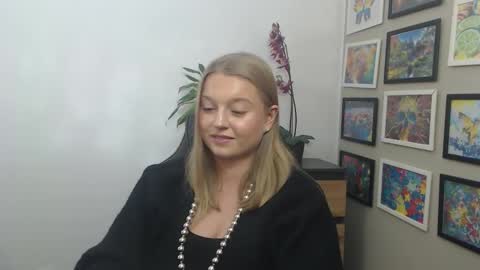 Erica online show from November 20, 11:42 am