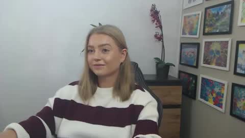 Erica online show from October 15, 8:15 am