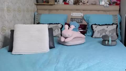 Shine online show from May 5, 9:20 pm
