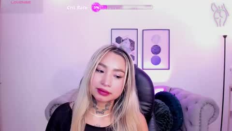 mystic_nova_ online show from February 23, 5:59 pm