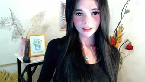 Krestine online show from July 27, 2:25 pm