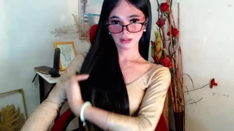 Krestine online show from July 24, 7:00 pm