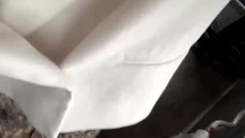 Mia online show from March 25, 1:29 pm