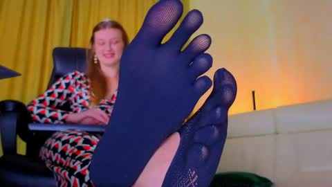 mysticvenus_ online show from June 13, 9:09 am