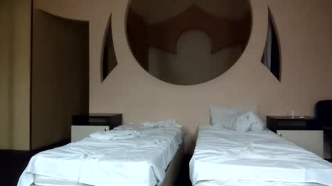 Alex Gold online show from March 12, 1:20 am