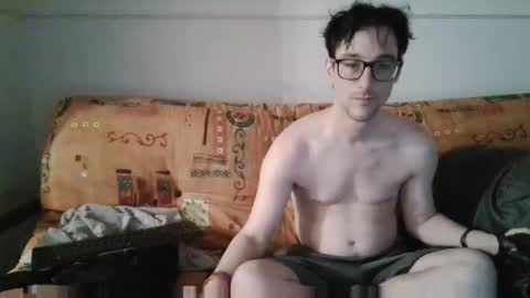 a Ordinary Boy online show from February 23, 2:03 am