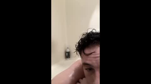 a Ordinary Boy online show from February 19, 12:43 am