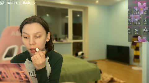 Vanessa and Julia  online show from October 25, 6:08 pm