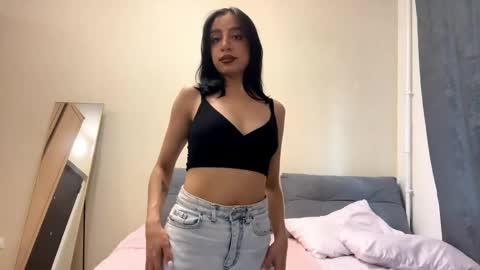 Leya online show from June 6, 1:17 pm