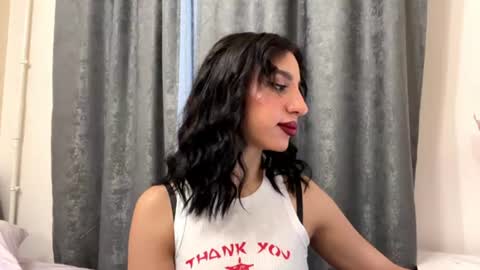 Leya online show from July 3, 4:34 pm