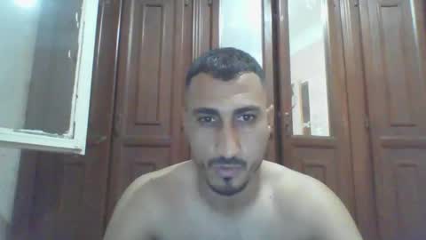 Snapshot of nadirff16 chatting on October 5, 4:25 pm V online show from October 5, 4:25 pm