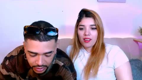 naduu__xx online show from August 8, 3:27 am