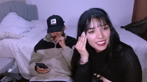 naduu__xx online show from February 6, 12:33 am