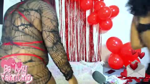 Snapshot of nahirobyy_ebonyy chatting on February 14, 8:26 pm nahirobyy ebonyy online show from February 14, 8:26 pm