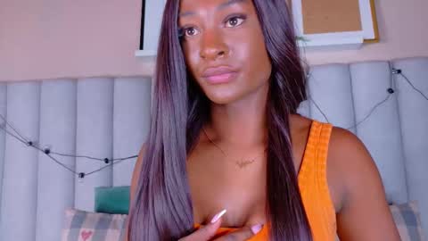  VICTORIA  online show from March 25, 7:53 pm