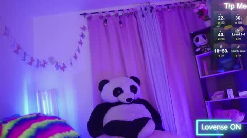 nahomy 2308 online show from April 22, 12:23 pm