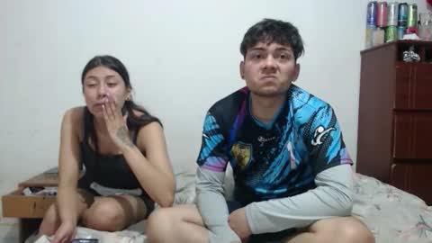 naisha and axel2 online show from November 3, 4:02 am