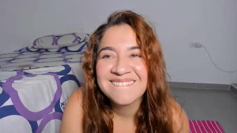 Natalia Flores online show from March 13, 1:31 am