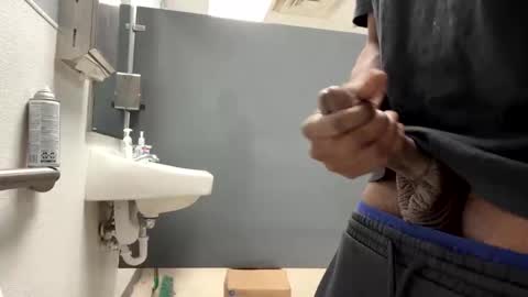 nakealowery online show from March 16, 2:04 am