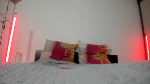 Asy no face  online show from January 26, 3:47 pm