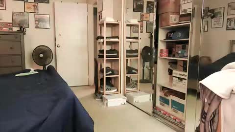 nakedmonkey online show from January 17, 3:49 am