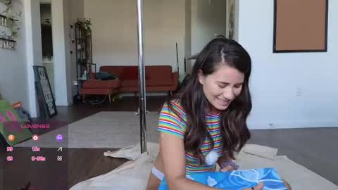 nakedpaint245477 online show from October 6, 2:46 pm