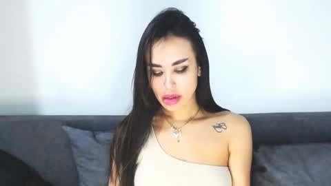 Lady online show from February 4, 9:46 am