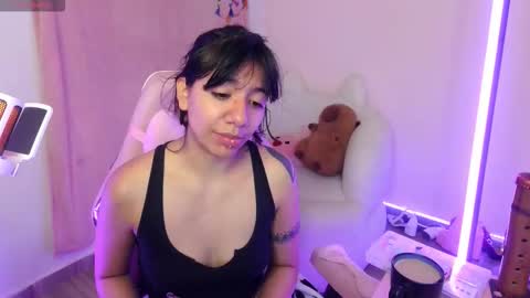 nami_usagi online show from September 21, 4:44 pm