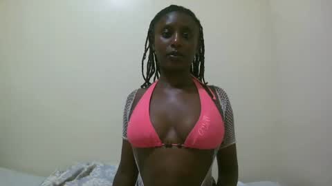 nana2095 online show from July 27, 12:19 am
