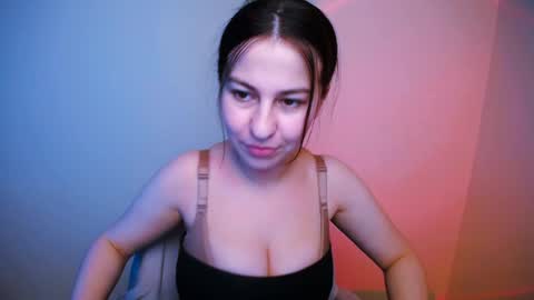 your candy  online show from January 14, 2:22 pm