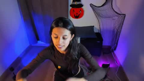 Nana  Natalia online show from October 25, 11:16 pm