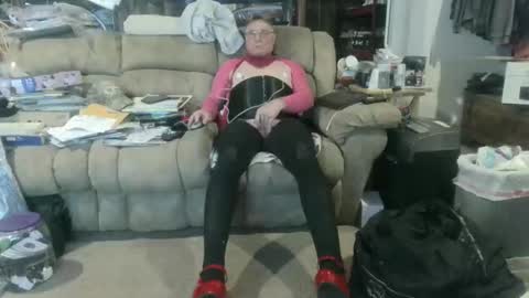 nancyboy_1 online show from March 20, 9:09 pm