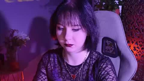 nancymartinez online show from September 27, 7:06 am