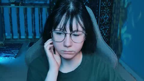 nancymartinez online show from September 12, 5:31 am