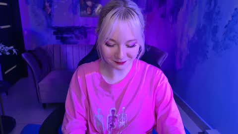 nancymartinez online show from March 1, 7:15 pm