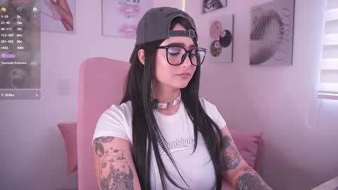 ELLA online show from November 20, 8:17 pm