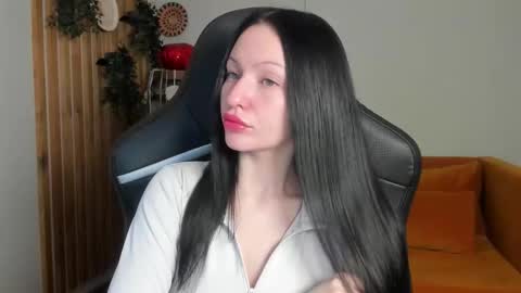 Naomi online show from February 24, 5:32 am