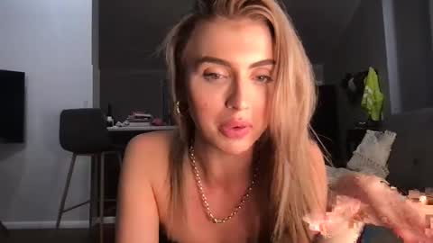 naomirhoades online show from February 27, 4:10 pm