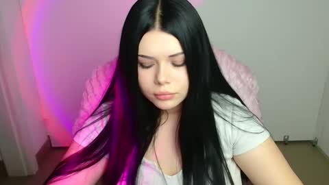 Snapshot of naomivibes chatting on October 12, 7:05 pm Naomi online show from October 12, 7:05 pm