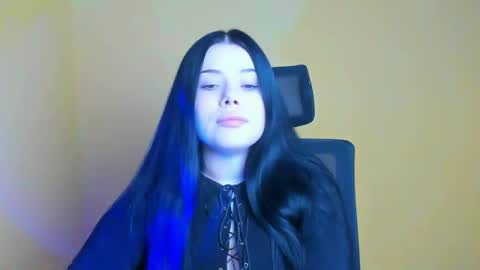 Snapshot of naomivibes chatting on October 2, 1:32 pm Naomi online show from October 2, 1:32 pm