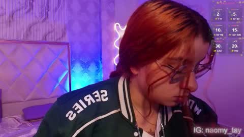 Naomy  online show from November 20, 2:21 am