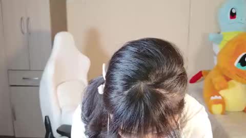 Naree online show from February 20, 6:10 pm